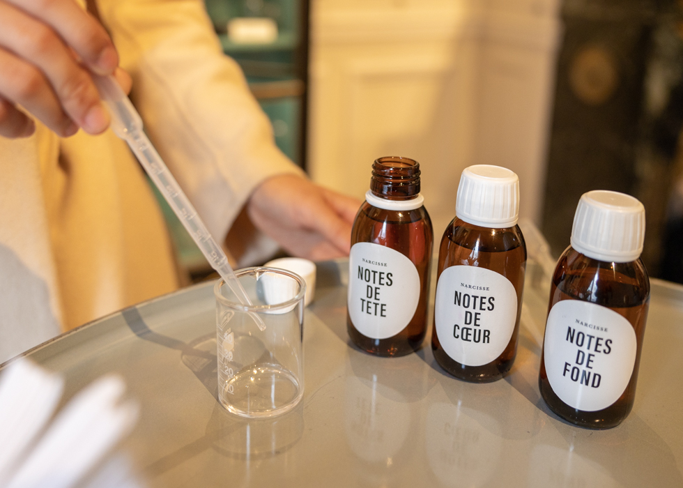 パリで香水作り体験 O'Bon Paris Easy to be Parisian